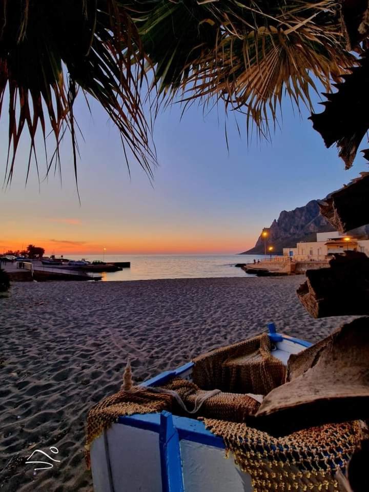 Cornino Casa Vacanze La Dolce Vita 库斯托纳奇 外观 照片